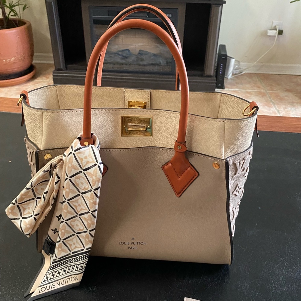 Louis Vuitton Monogram Tuffetage OMS MM and Taurillon Leather Capucines Wallet.